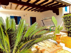 Villa In Villaggio